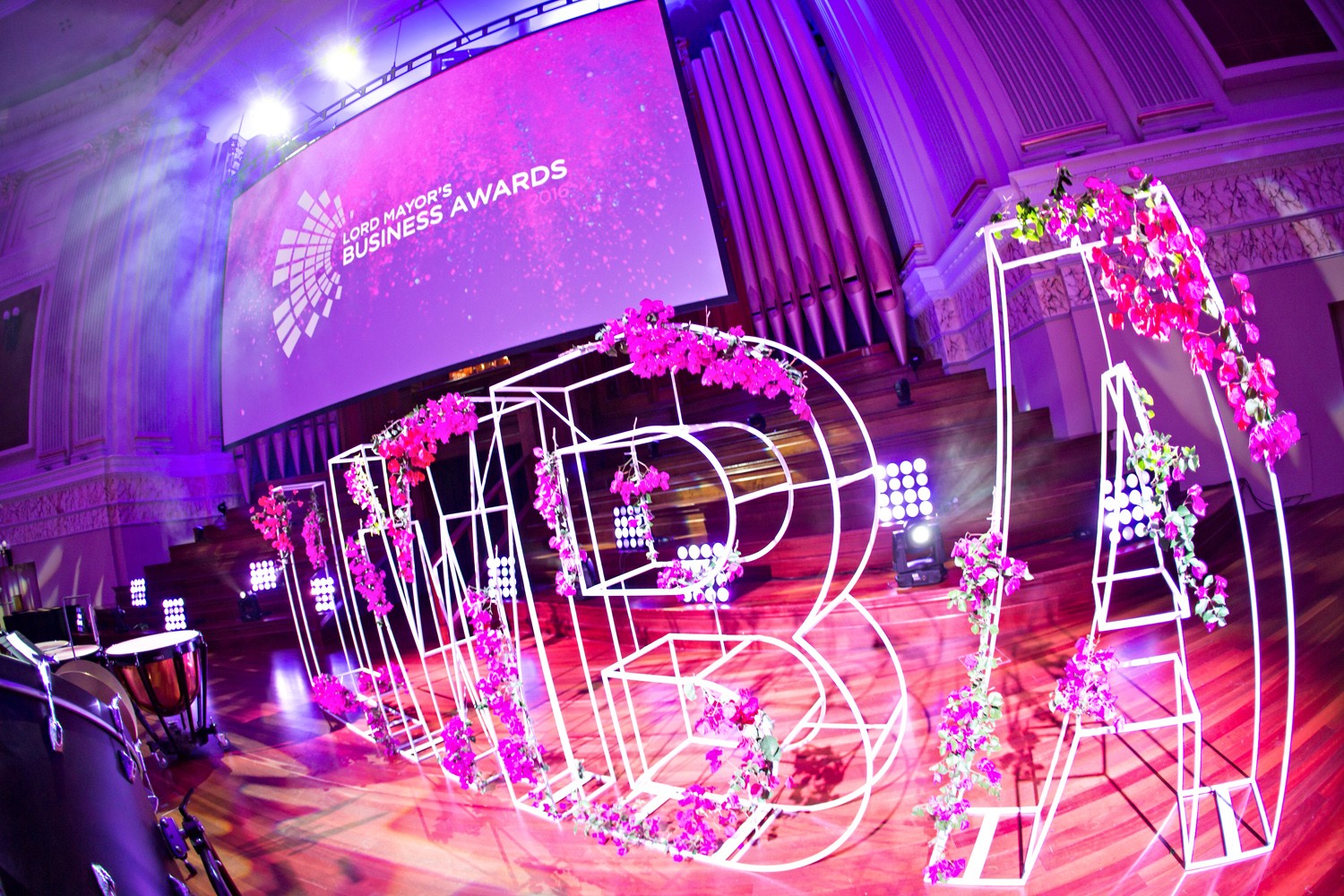 New look 2017 Lord Mayor’s Business Awards now open